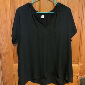 Black old navy shirt